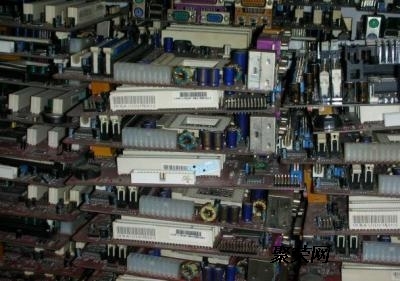 上海宝山区台式机电脑回收行情解析 旧设备如何变废为宝？
